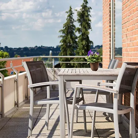 Seeblick Garni לינה וארוחת בוקר 3*